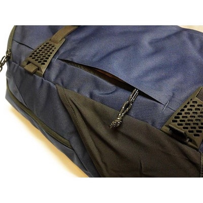 Burton Day Hiker 25l dress blue cordura