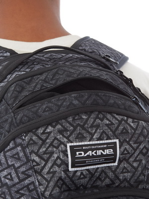 Dakine 101