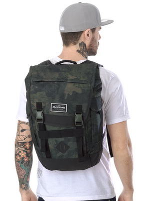 Dakine Vault camo